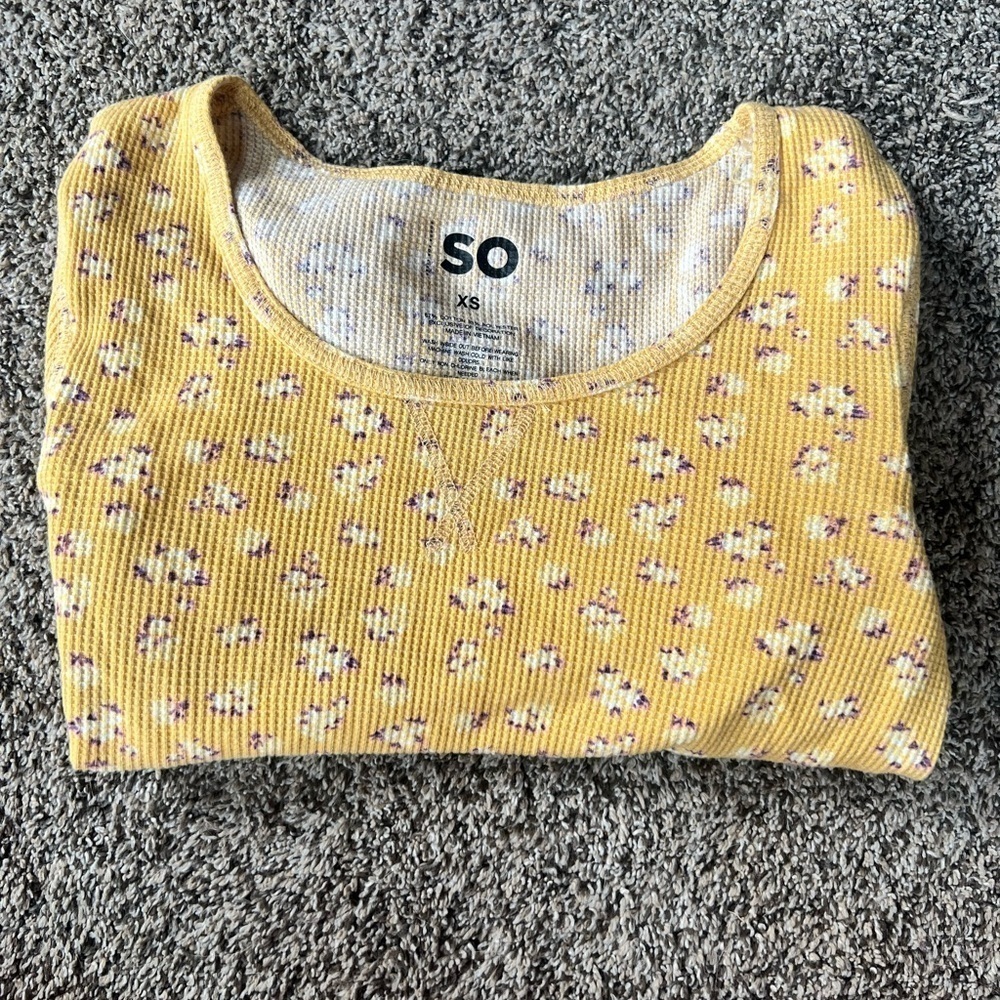 Women’s Long Sleeve Shirt